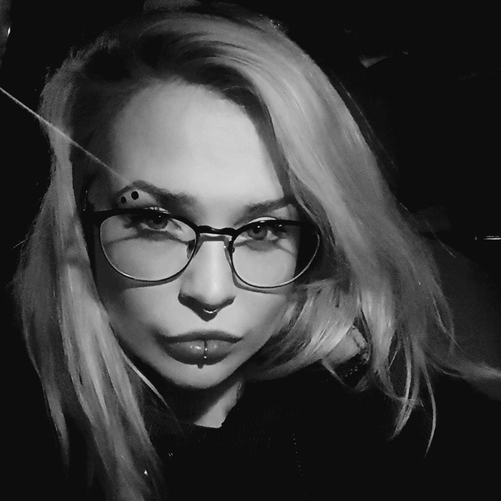Meet your Posher, Carley
